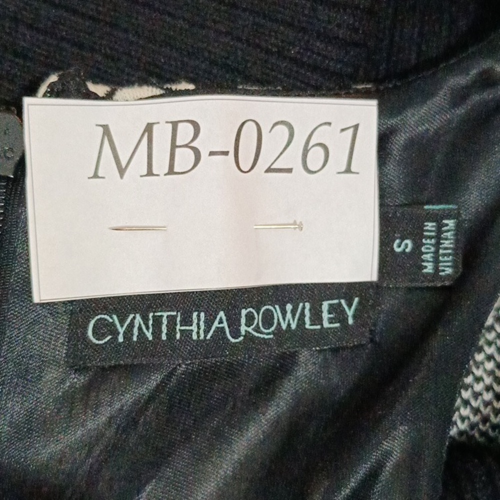 CYNTHIA POWLEY DRESS - Picture 6 of 6
